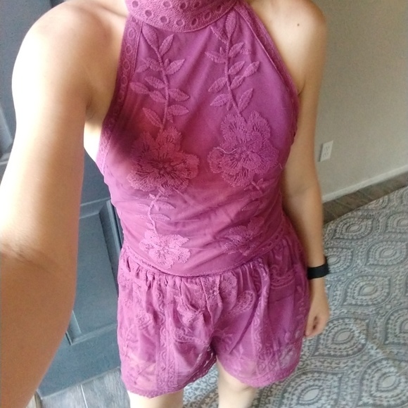 Romper - Picture 2 of 3